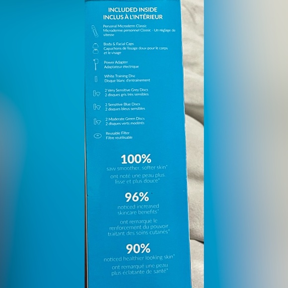 PMD Classic Personal
Microderm Exfoliation Device in hot Pink - Picture 8 of 16